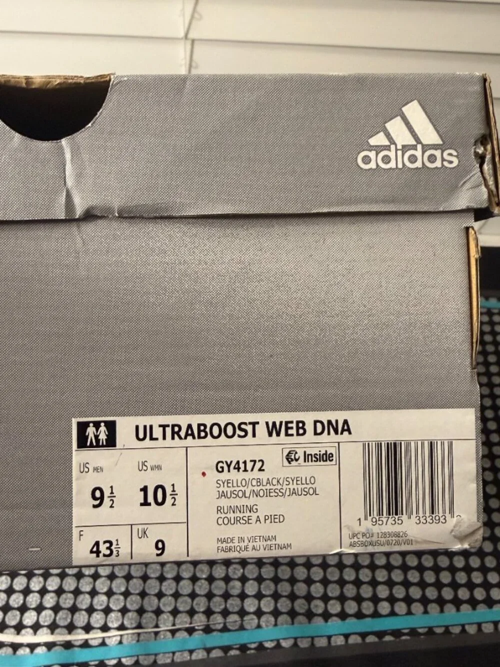 Adidas Ultraboost Web DNA
